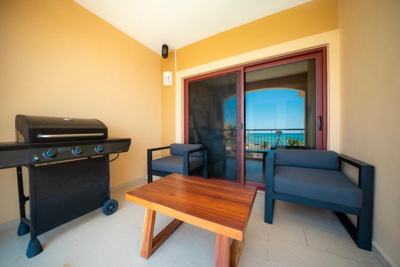 Condo Surf 405 - Luxury Oceanview Beachfront 3 Bedroom With Gym - At El Faro Condos 普拉亚卡门 外观 照片